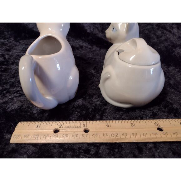 Vintage Henriksen Porcelain Siamese Cat Creamer and Sugar Bowl Set Japan MCM - Picture 4 of 9
